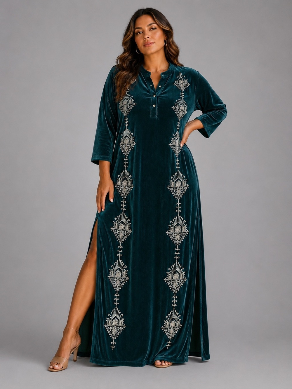 Women's Ogsan Earthly Fashion Velvet Dress Size XL - Elegant Embroidered Deatils